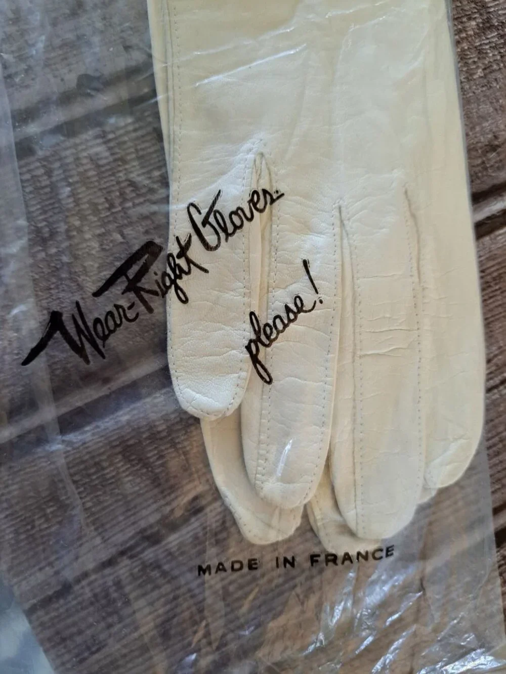 NEW Vintage 1960s  Leather Opera Gloves 21